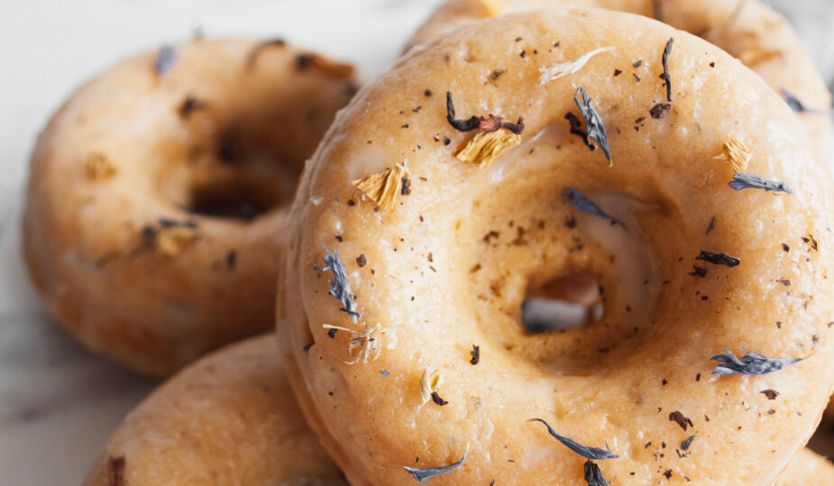 Easy Earl Grey Baked Donuts | Tea Time For 2